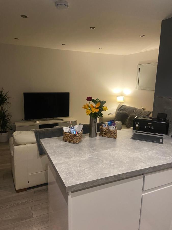 Spacious One Bedroom Ground Floor Apartment هاروغايت المظهر الخارجي الصورة